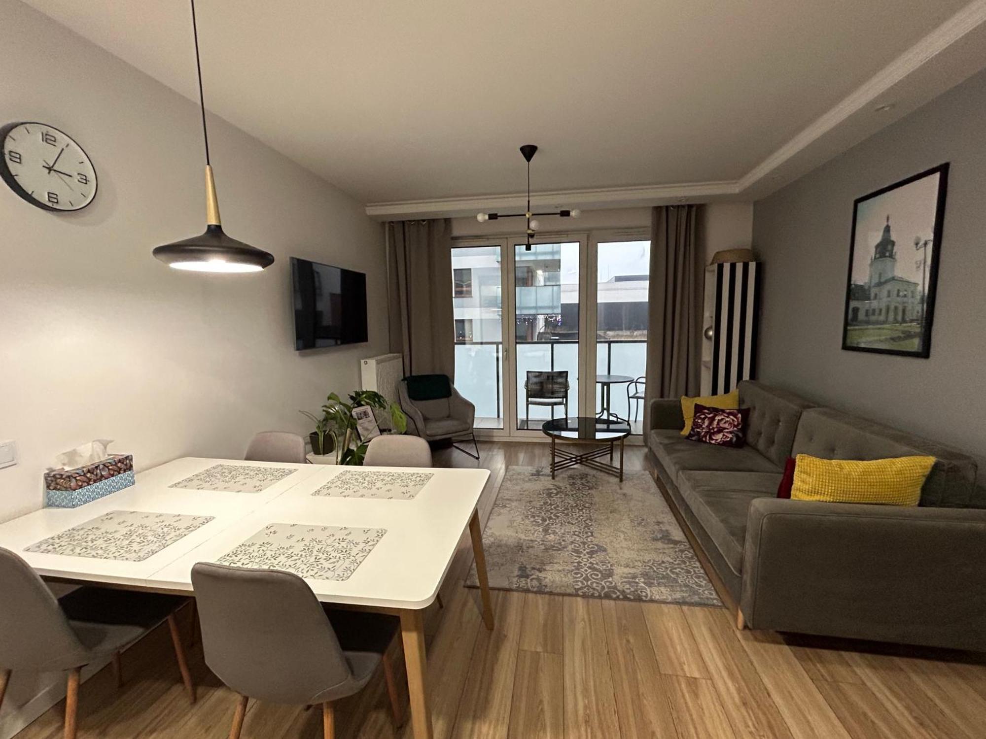 Nowy Apartament W Okolicach Centrum Siedlce Kültér fotó